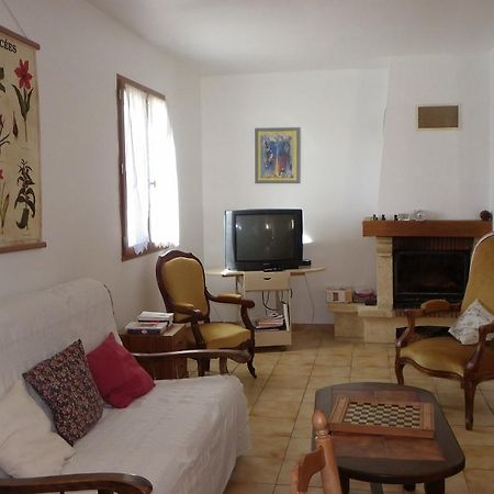 Vacances En Provence Ponteves Exterior photo